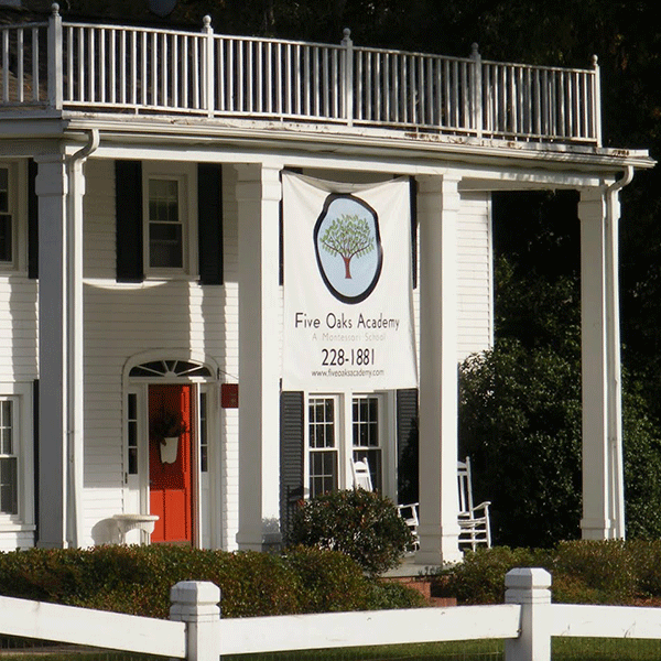 Five Oaks Academy :: Five Oaks Academy Montessori School